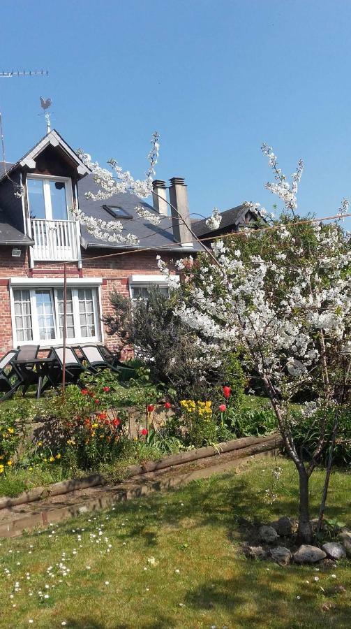 Vacances Paisibles Sur La Cote Fleurie. Trouville-sur-Mer Exterior foto